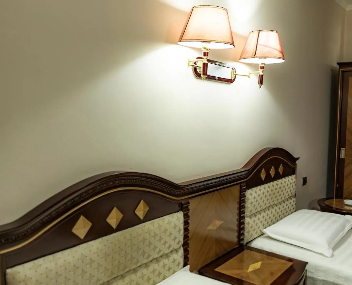 Hotel Univers Lac Fushe Milot