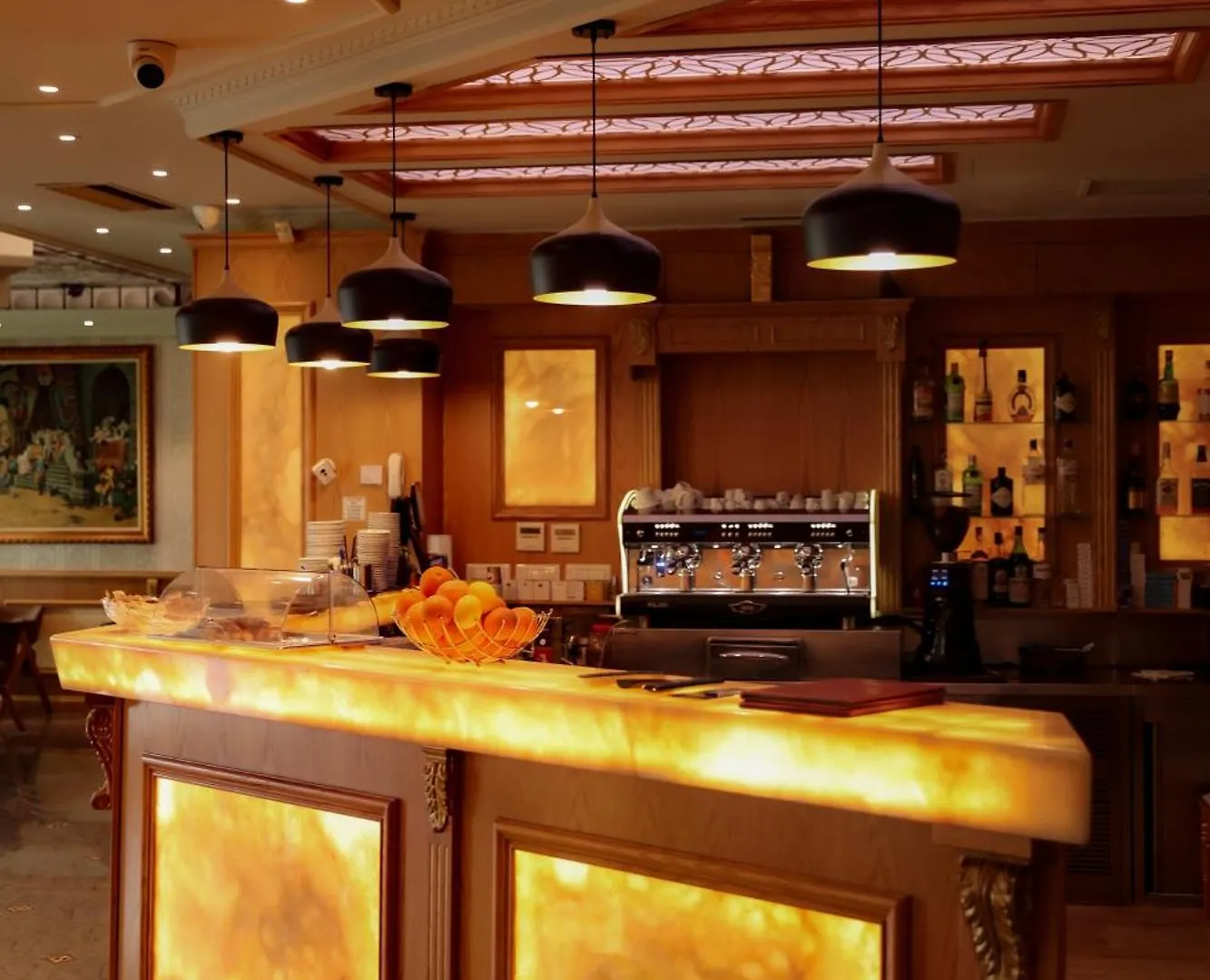 Hotel Univers Lac Fushe Milot 4*,