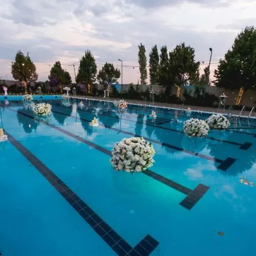 Hotel Univers Lac Fushe Milot Albania